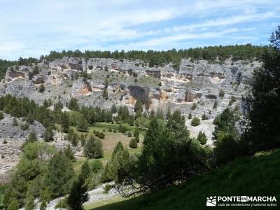 Cañón del Río Lobos  [Día de San Isidro] excursiones gredos senderismo madrid niños club single